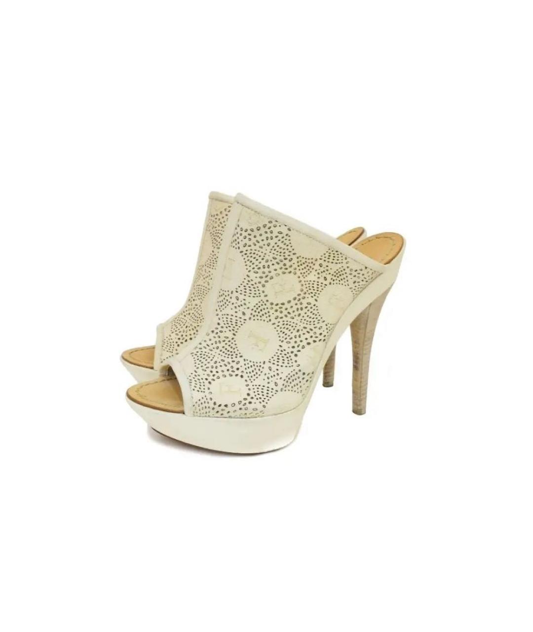 GIANFRANCO FERRE Бежевые кожаные сабо, фото 2