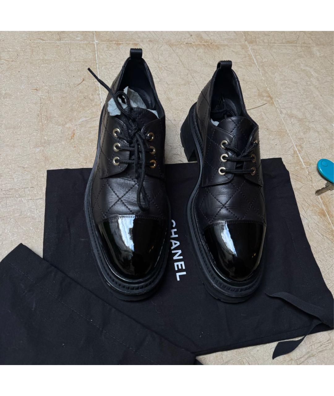 CHANEL Черные кожаные брогги и оксфорды, фото 2