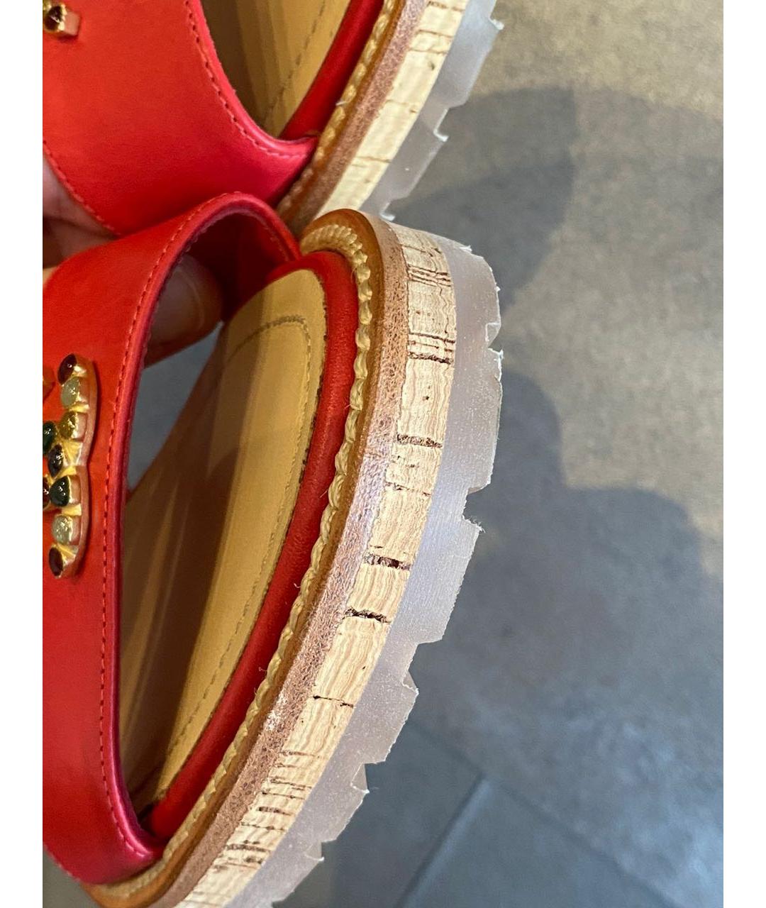 CHANEL Красные кожаные сандалии, фото 4