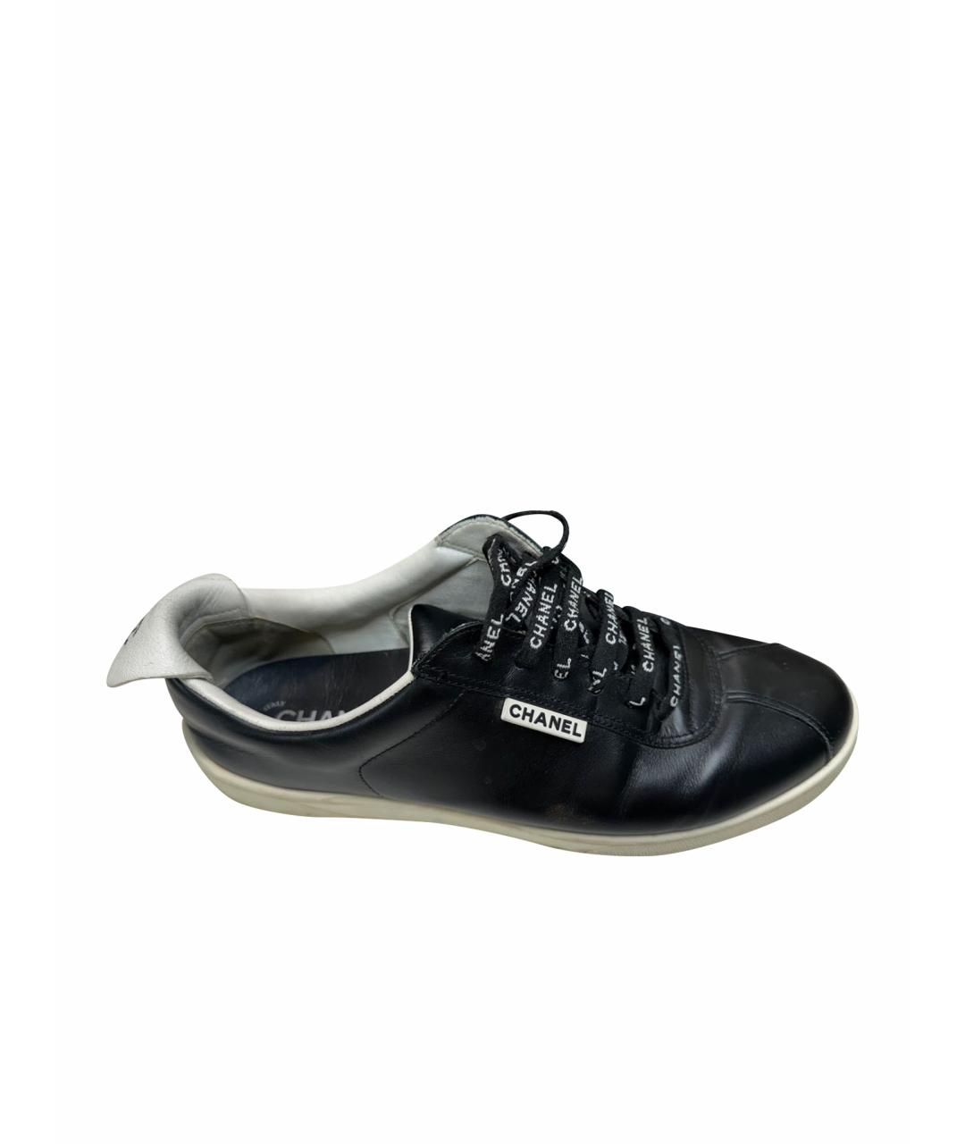 CHANEL Черные кожаные низкие кроссовки / кеды, фото 1