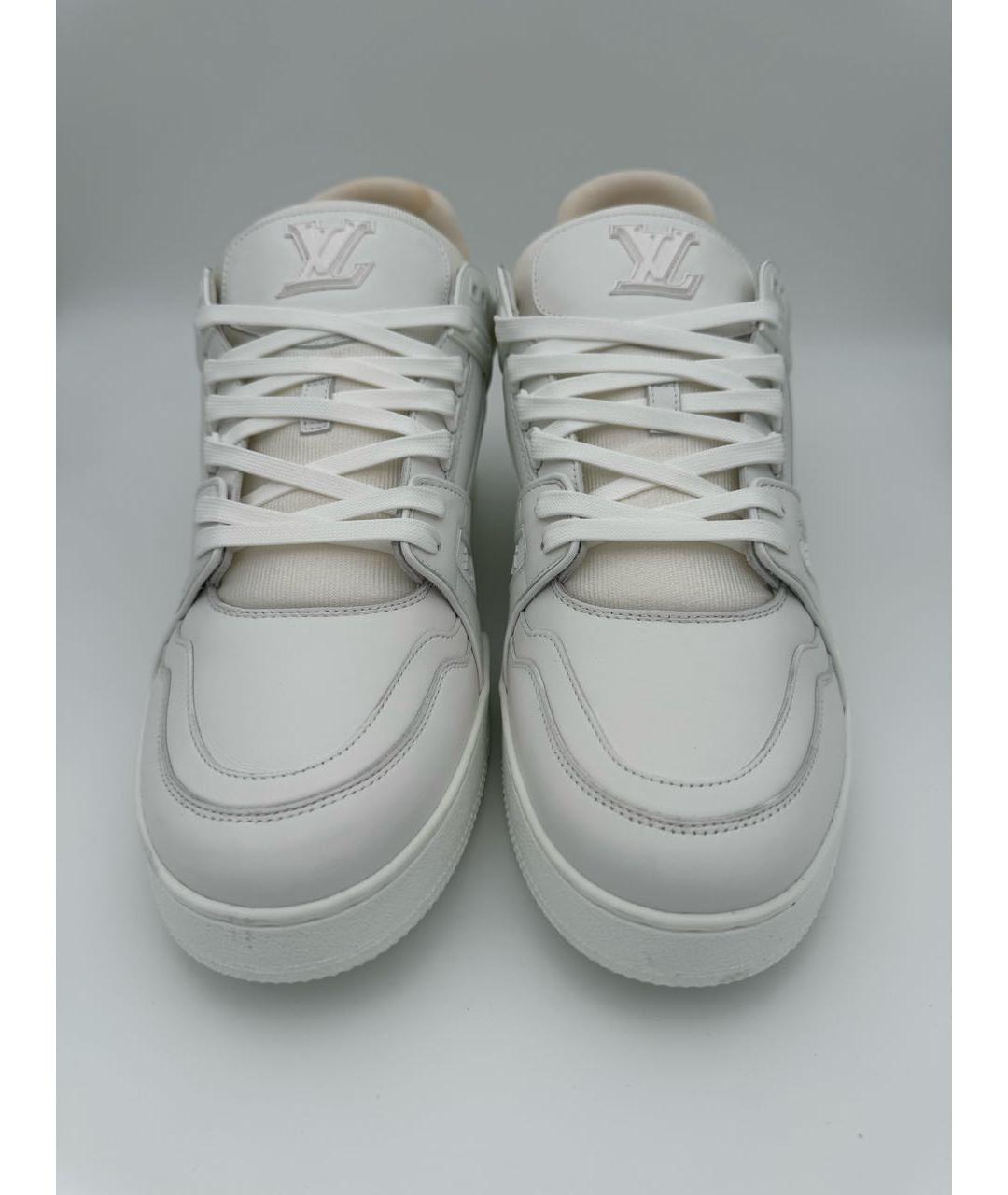 LOUIS VUITTON Белые кожаные низкие кроссовки / кеды, фото 2