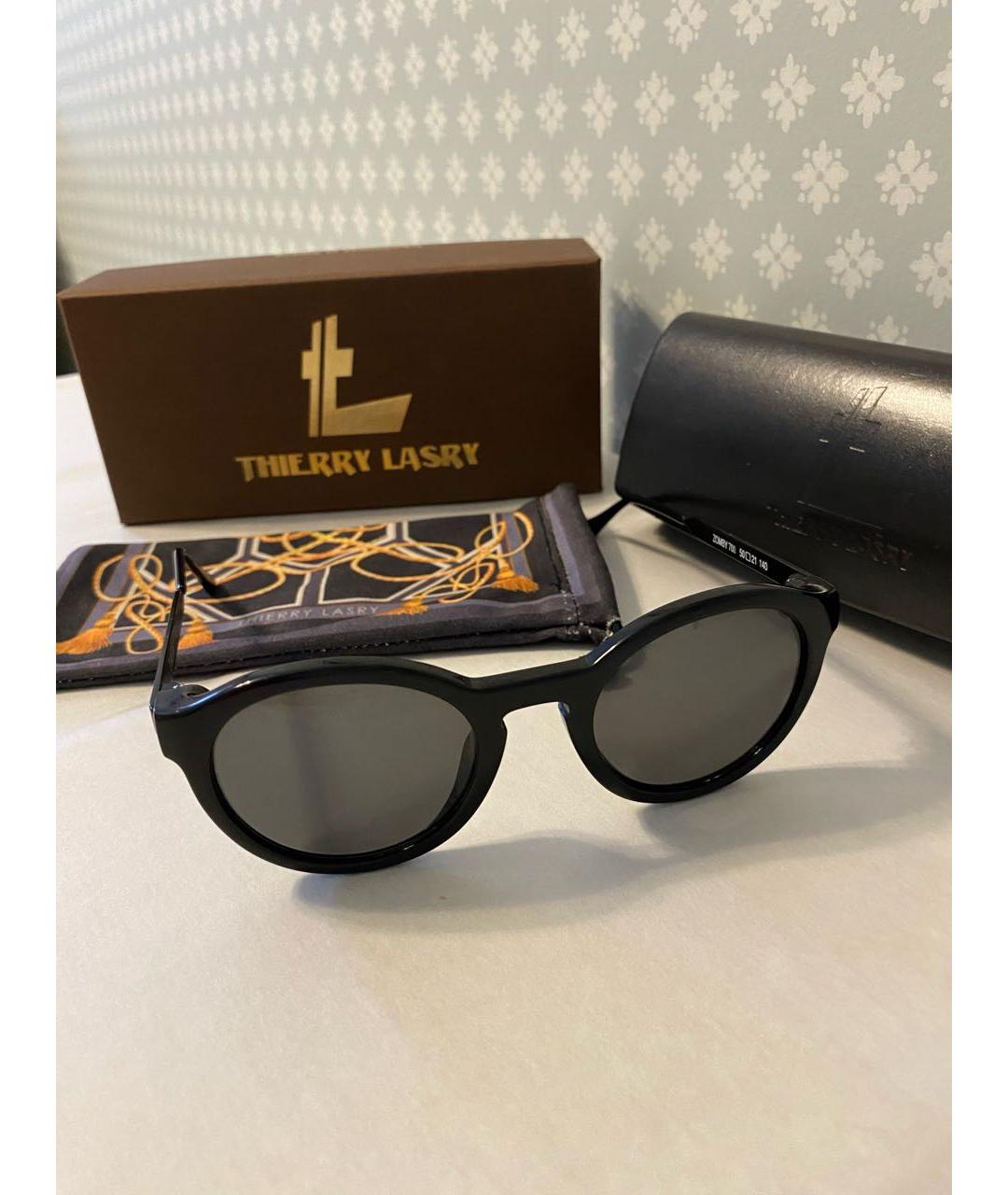 THIERRY LASRY Черные пластиковые солнцезащитные очки, фото 4