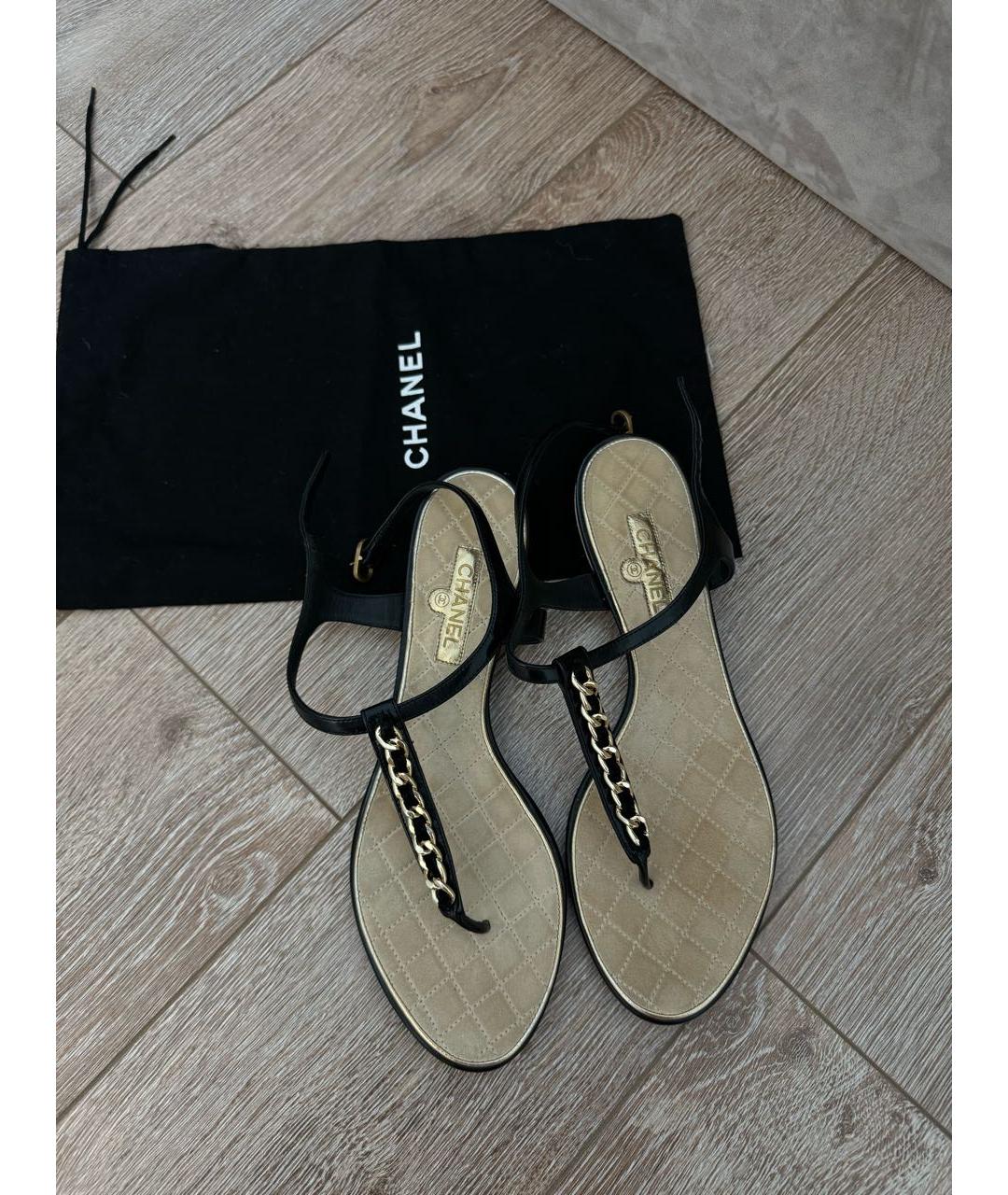 CHANEL Черные кожаные сандалии, фото 2