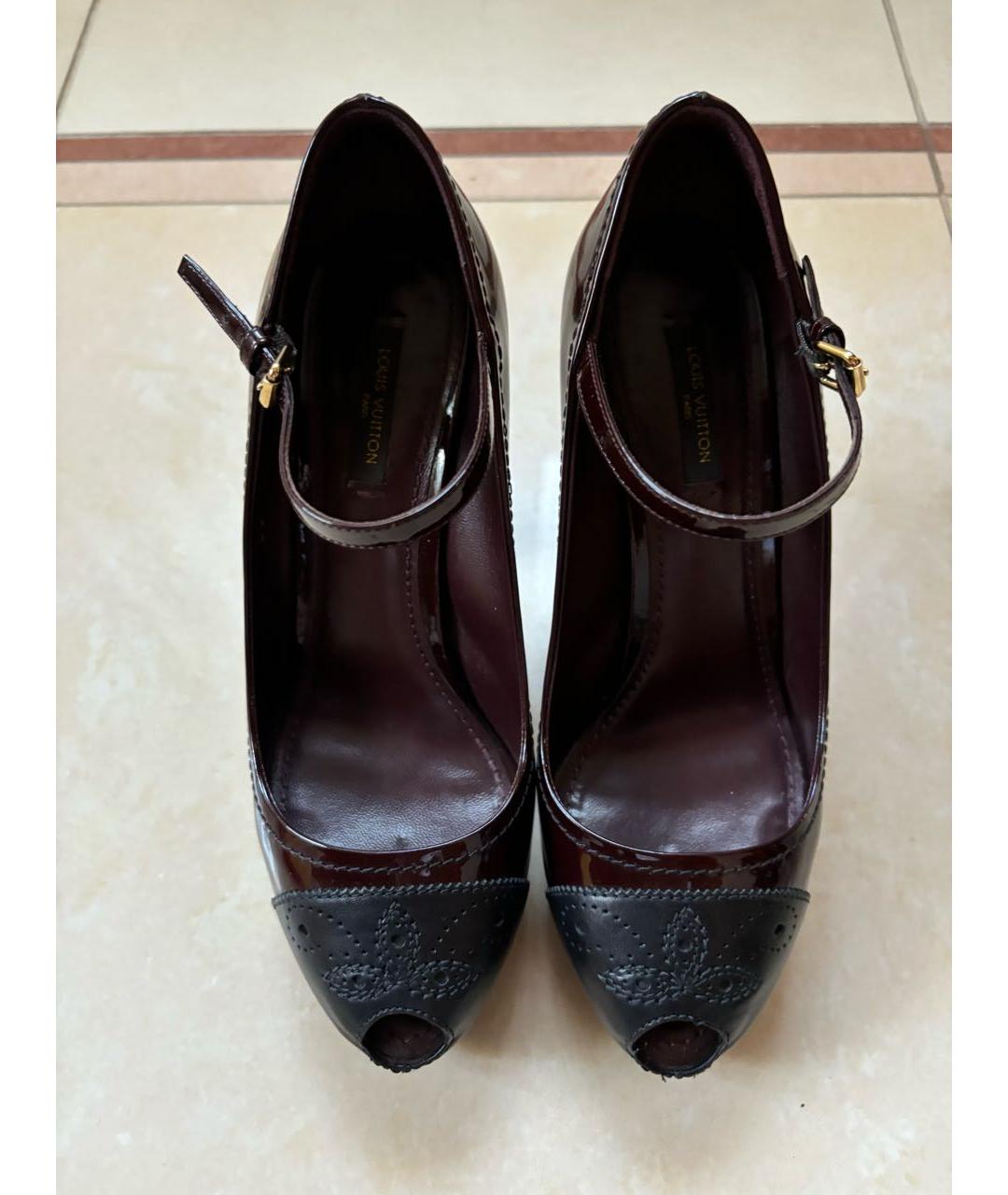 LOUIS VUITTON Бордовые туфли из лакированной кожи, фото 3