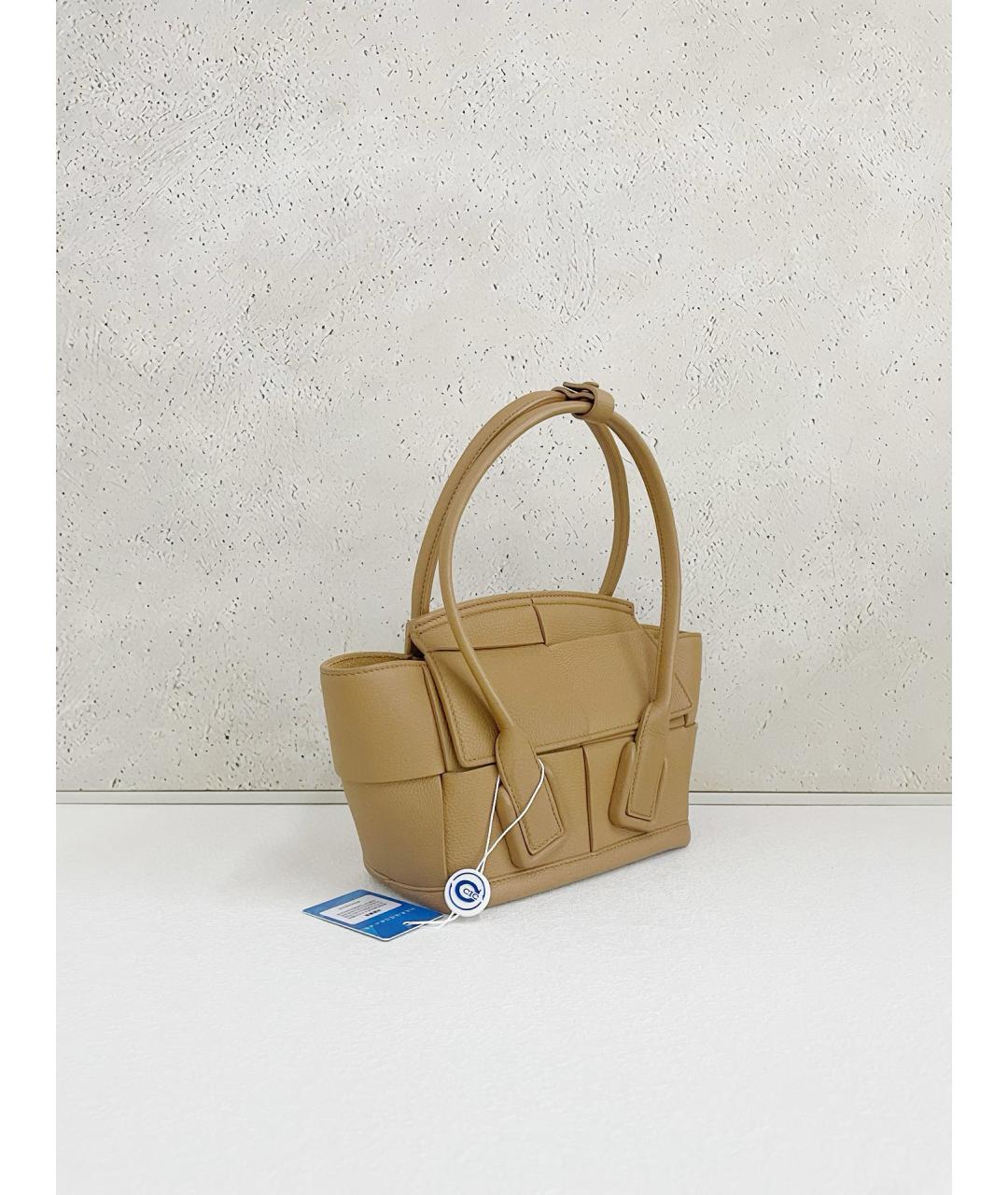 BOTTEGA VENETA Бежевая кожаная сумка тоут, фото 3