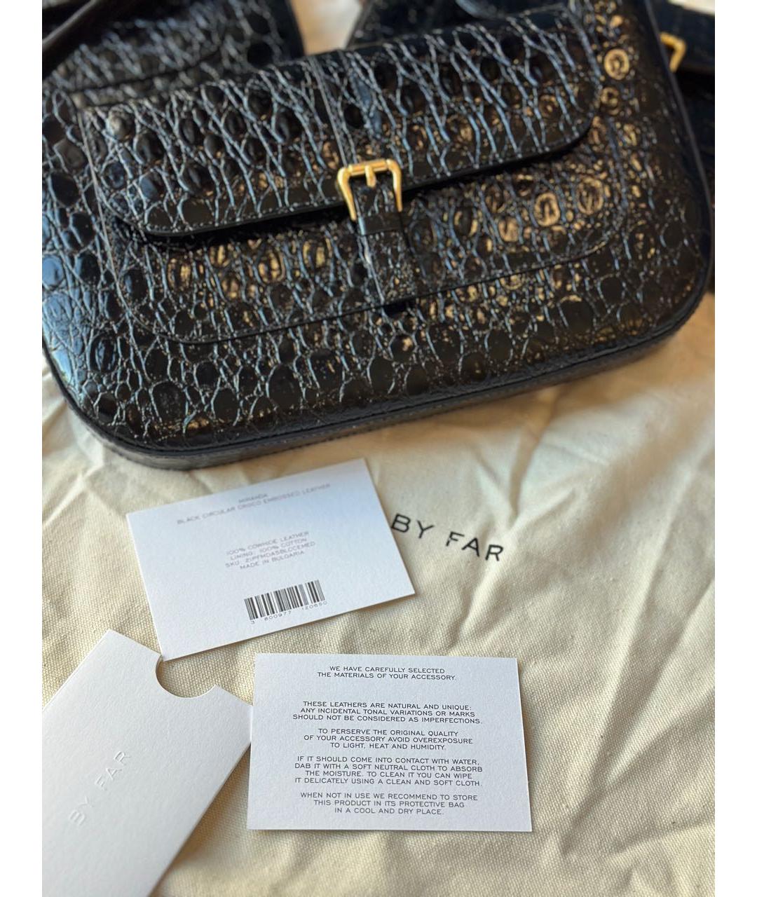 BY FAR Черная кожаная сумка с короткими ручками, фото 4