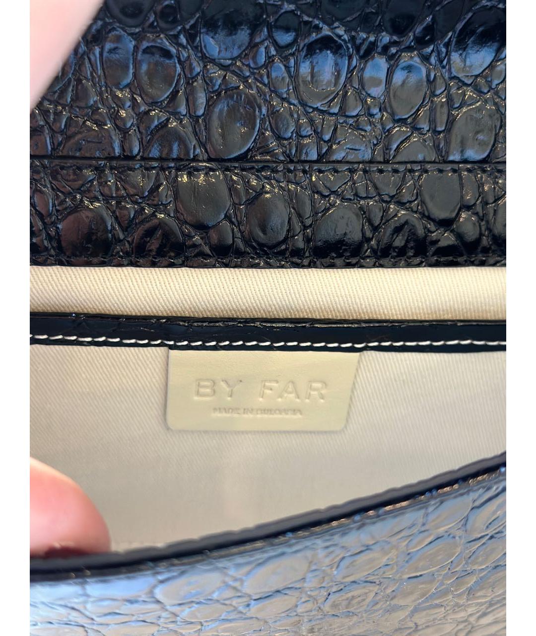 BY FAR Черная кожаная сумка с короткими ручками, фото 5