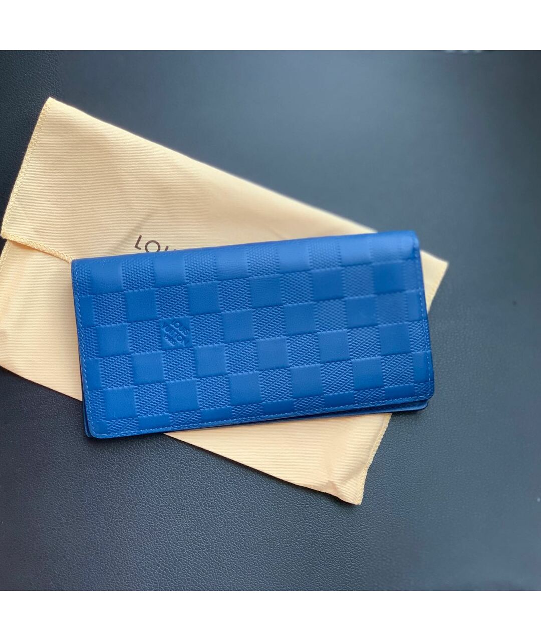 LOUIS VUITTON PRE-OWNED Синий кожаный кошелек, фото 7