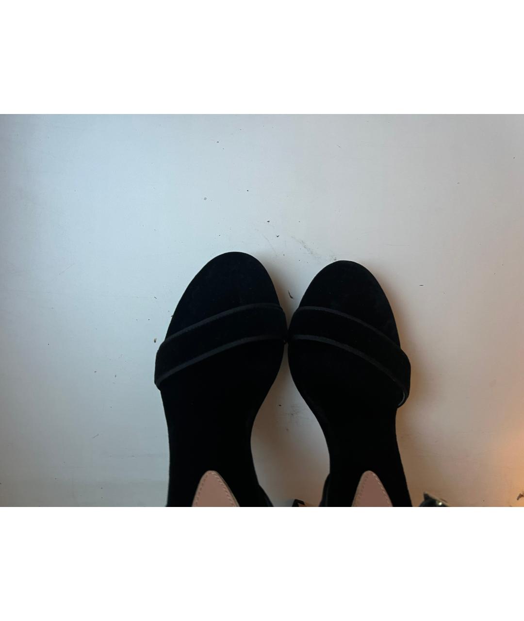 ELISABETTA FRANCHI Черные бархатные туфли, фото 3