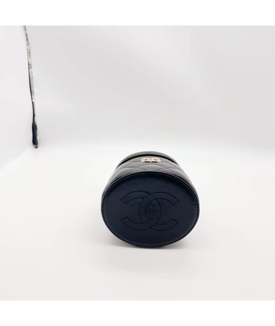 CHANEL Черная кожаная сумка с короткими ручками, фото 5