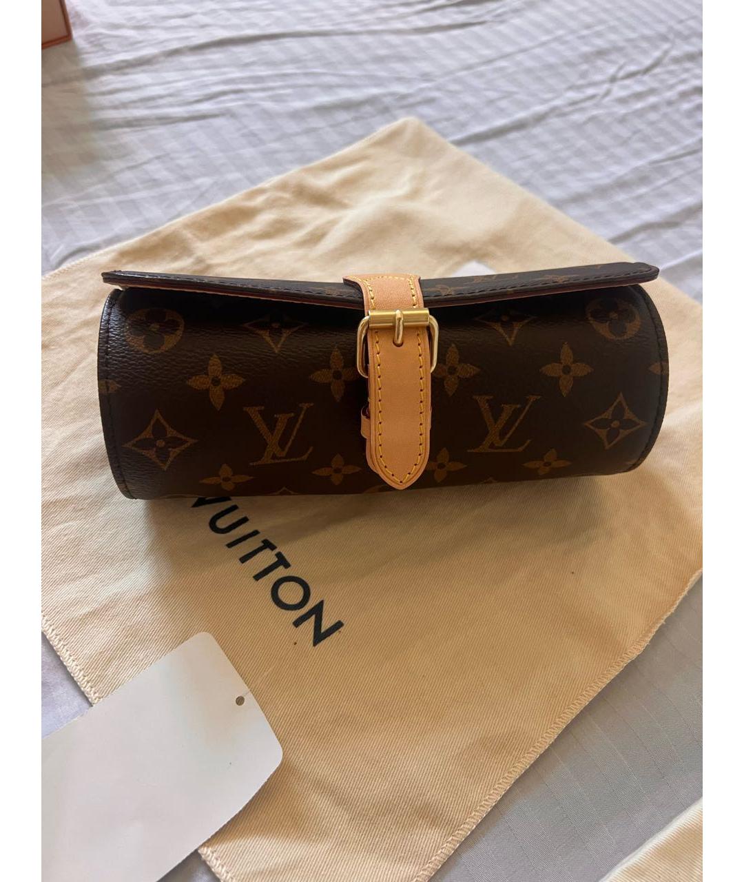 LOUIS VUITTON Коричневая косметичка, фото 2