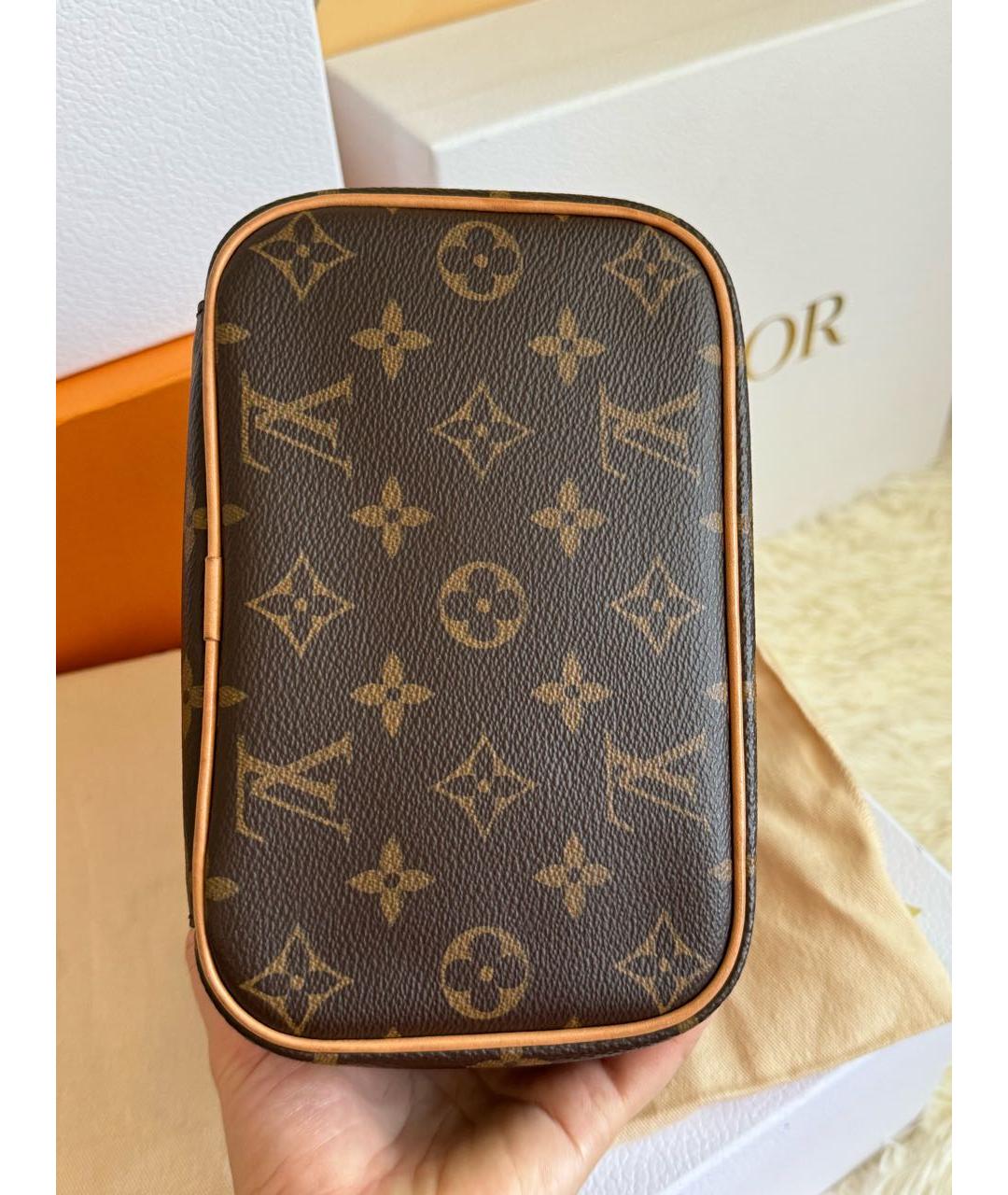 LOUIS VUITTON Коричневая кожаная сумка с короткими ручками, фото 6