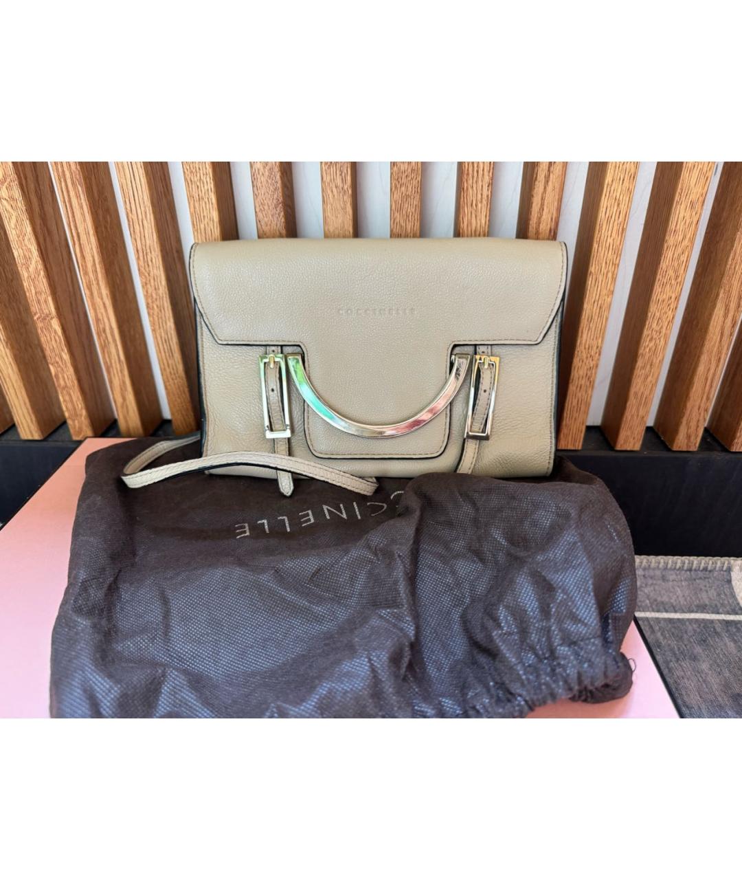 COCCINELLE Бежевая кожаная сумка через плечо, фото 5