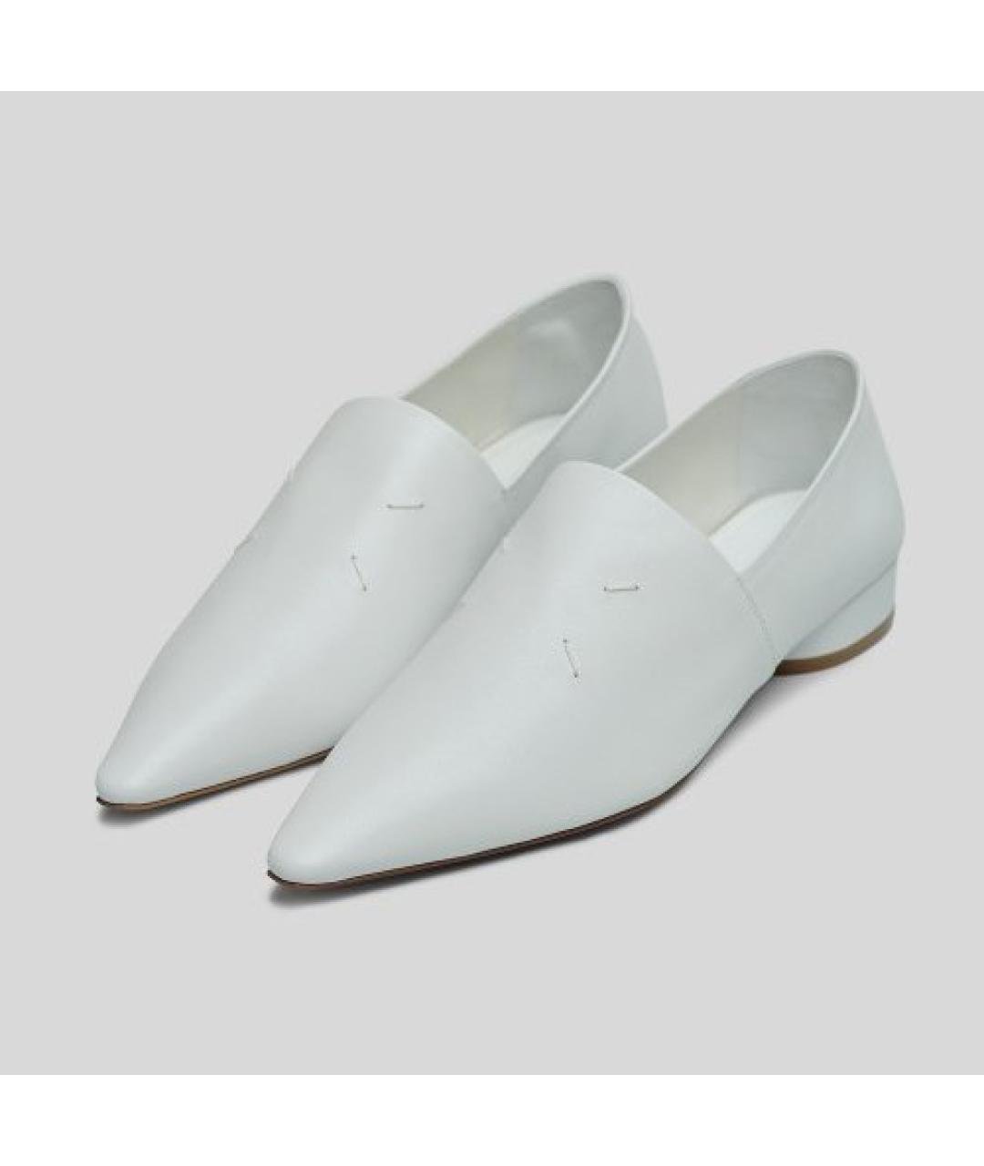 MAISON MARGIELA Белые кожаные лодочки на низком каблуке, фото 2