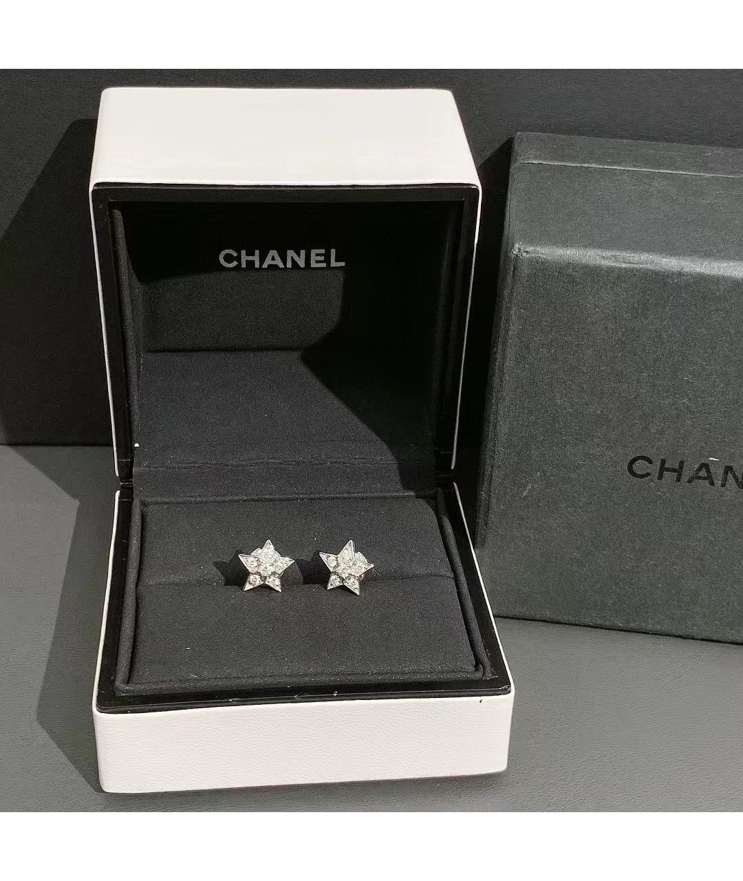 CHANEL Серебряные серьги из белого золота, фото 2