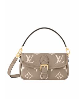 LOUIS VUITTON Сумка через плечо