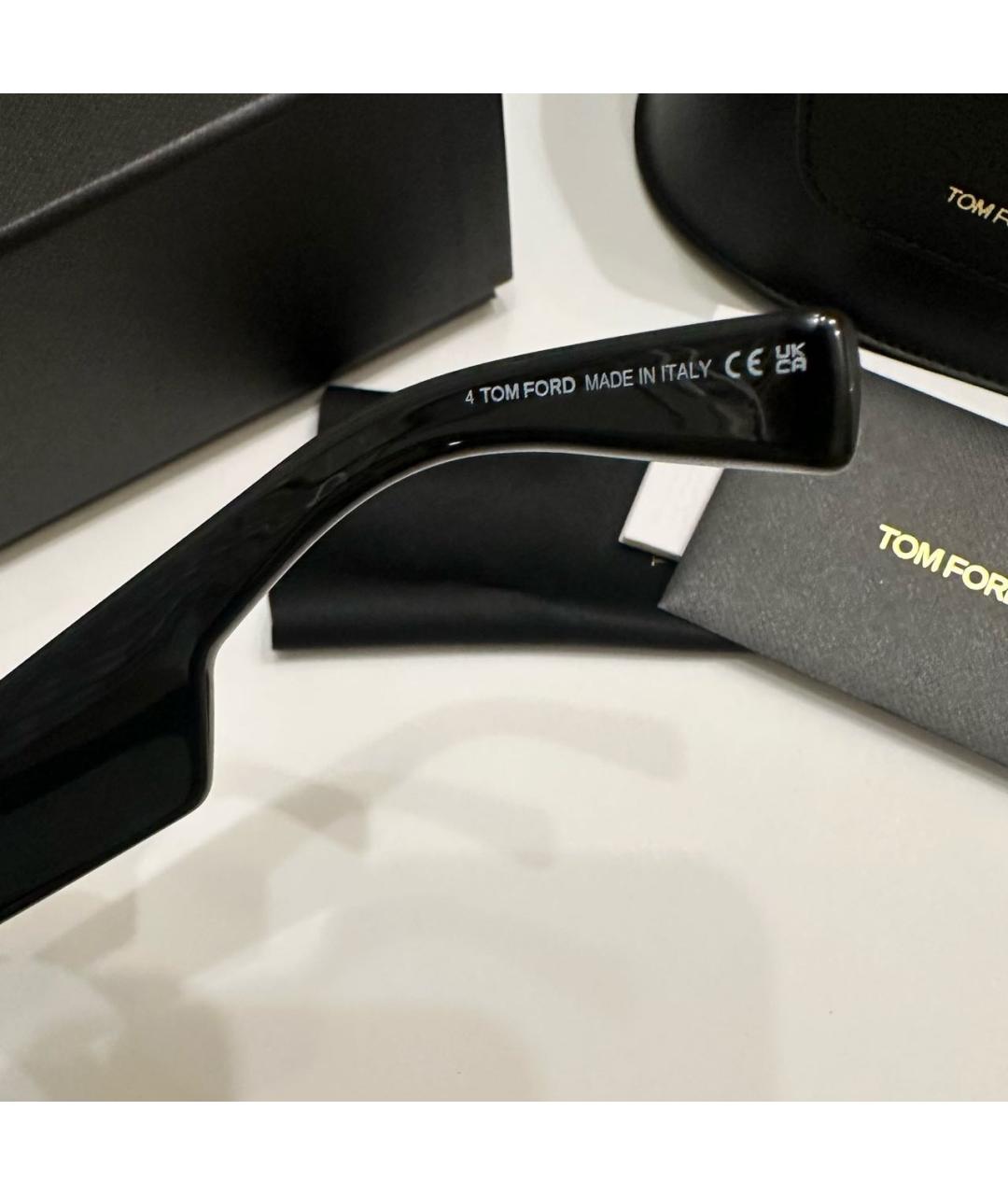 TOM FORD Черные пластиковые солнцезащитные очки, фото 7