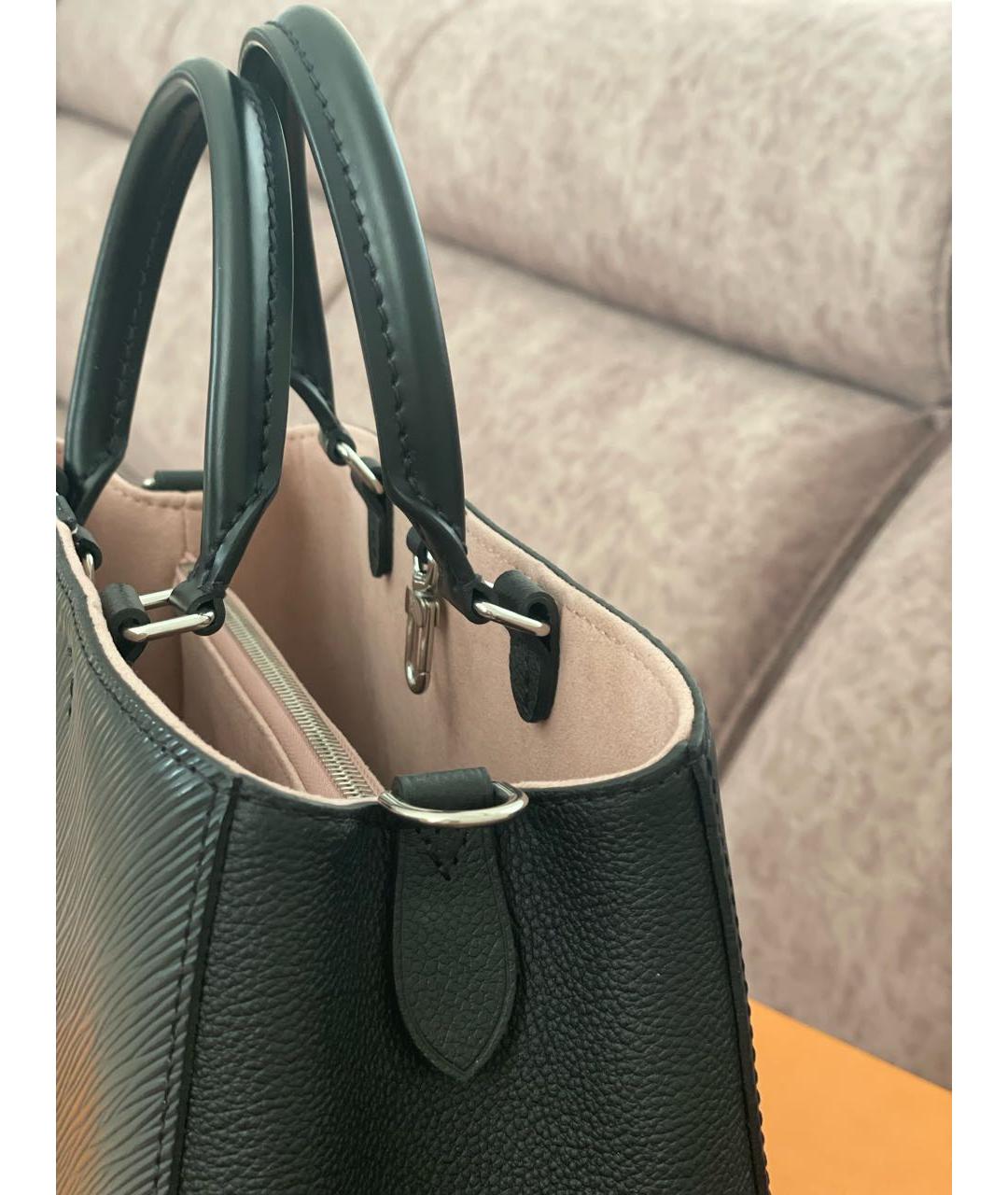 LOUIS VUITTON Черная кожаная сумка с короткими ручками, фото 7