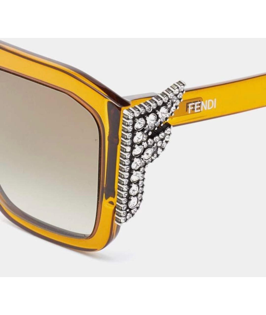 FENDI Горчичные пластиковые солнцезащитные очки, фото 6