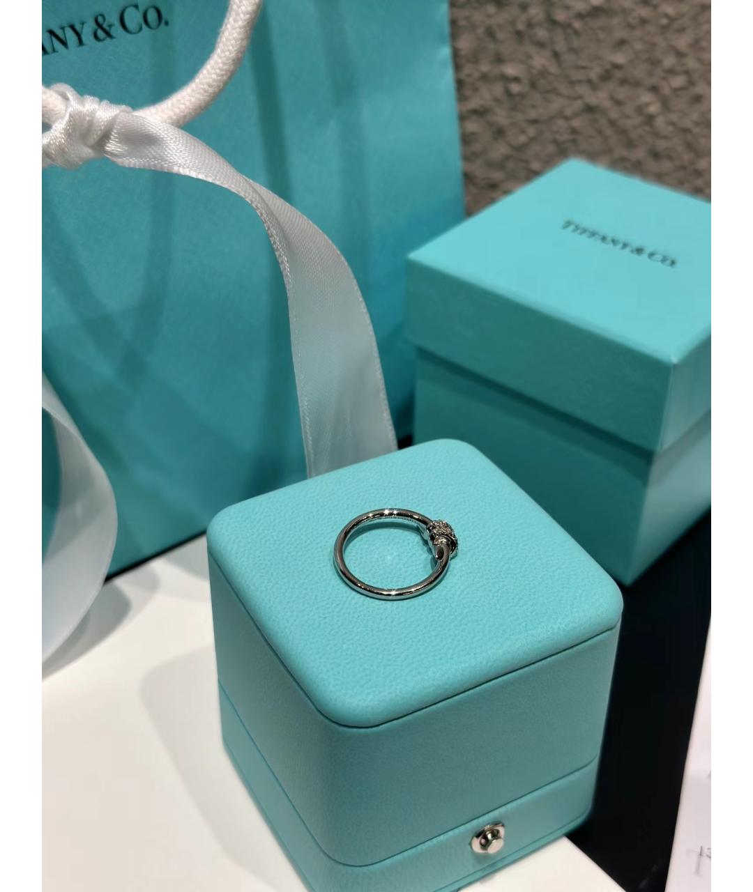 TIFFANY&CO Кольцо из белого золота, фото 7