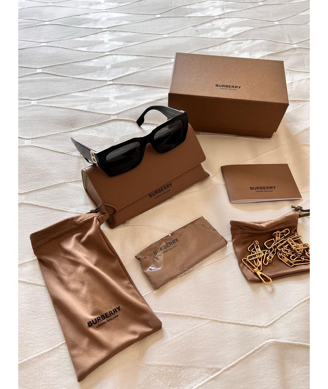 BURBERRY Черные пластиковые солнцезащитные очки, фото 6