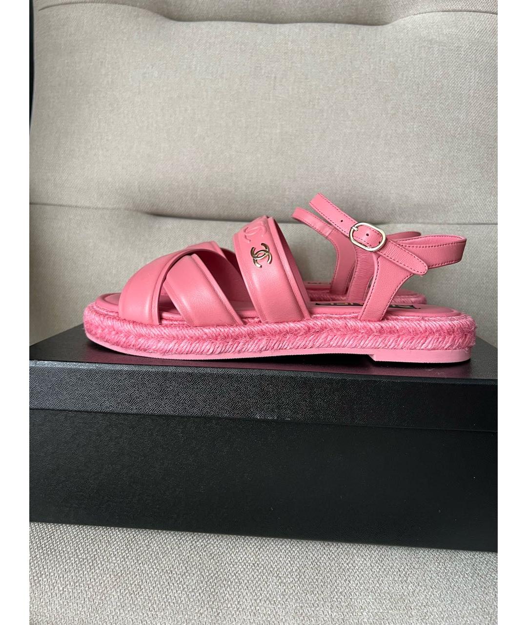 CHANEL Розовые кожаные сандалии, фото 7