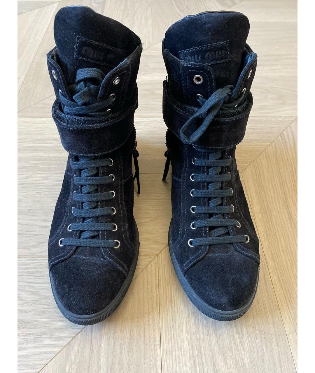 MIU MIU Черные замшевые ботинки, фото 2