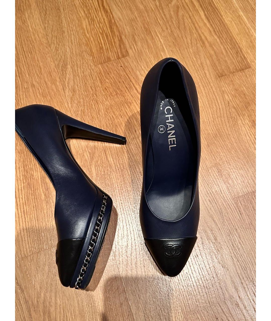 CHANEL Темно-синие кожаные туфли, фото 6