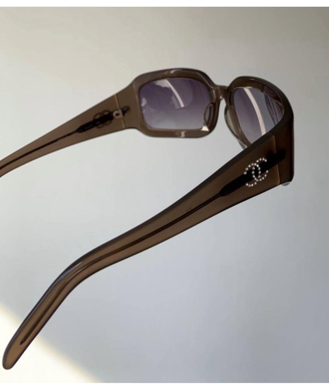 CHANEL Коричневые пластиковые солнцезащитные очки, фото 3