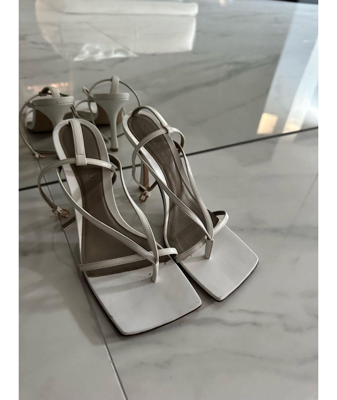 BOTTEGA VENETA Белые кожаные босоножки, фото 3