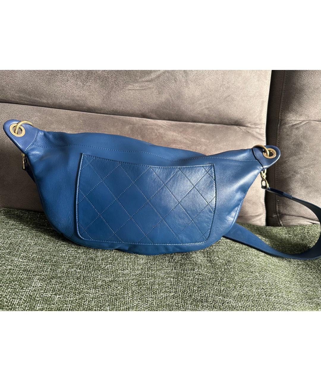 CHANEL Синяя кожаная поясная сумка, фото 3
