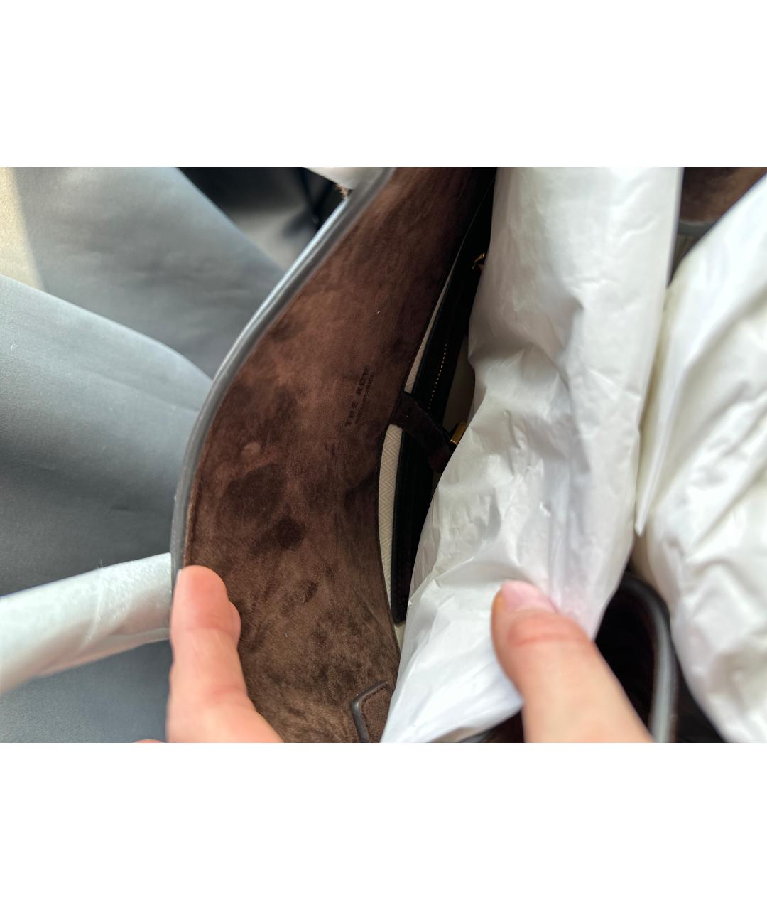 THE ROW Коричневая замшевая сумка с короткими ручками, фото 4