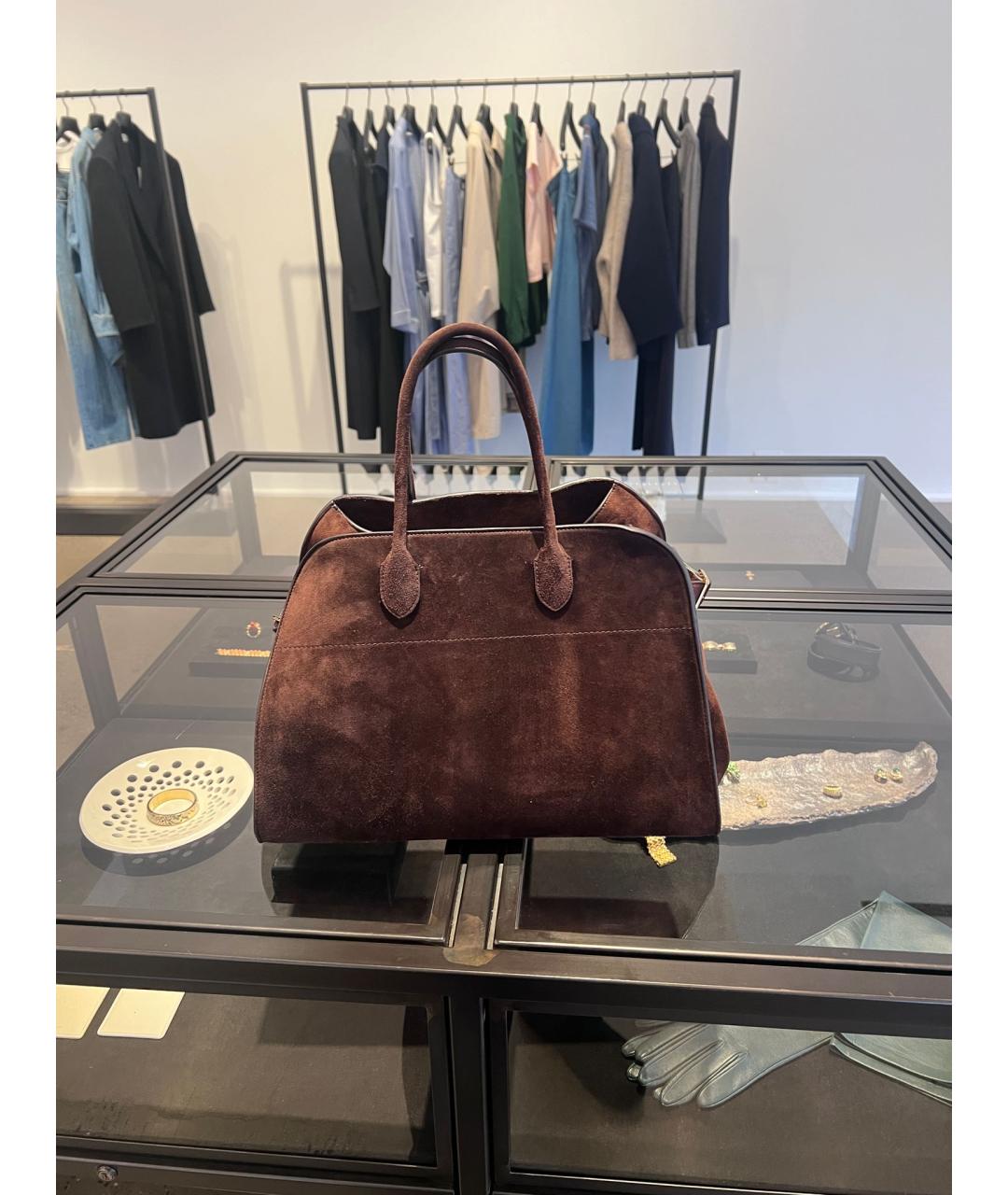 THE ROW Коричневая замшевая сумка с короткими ручками, фото 5