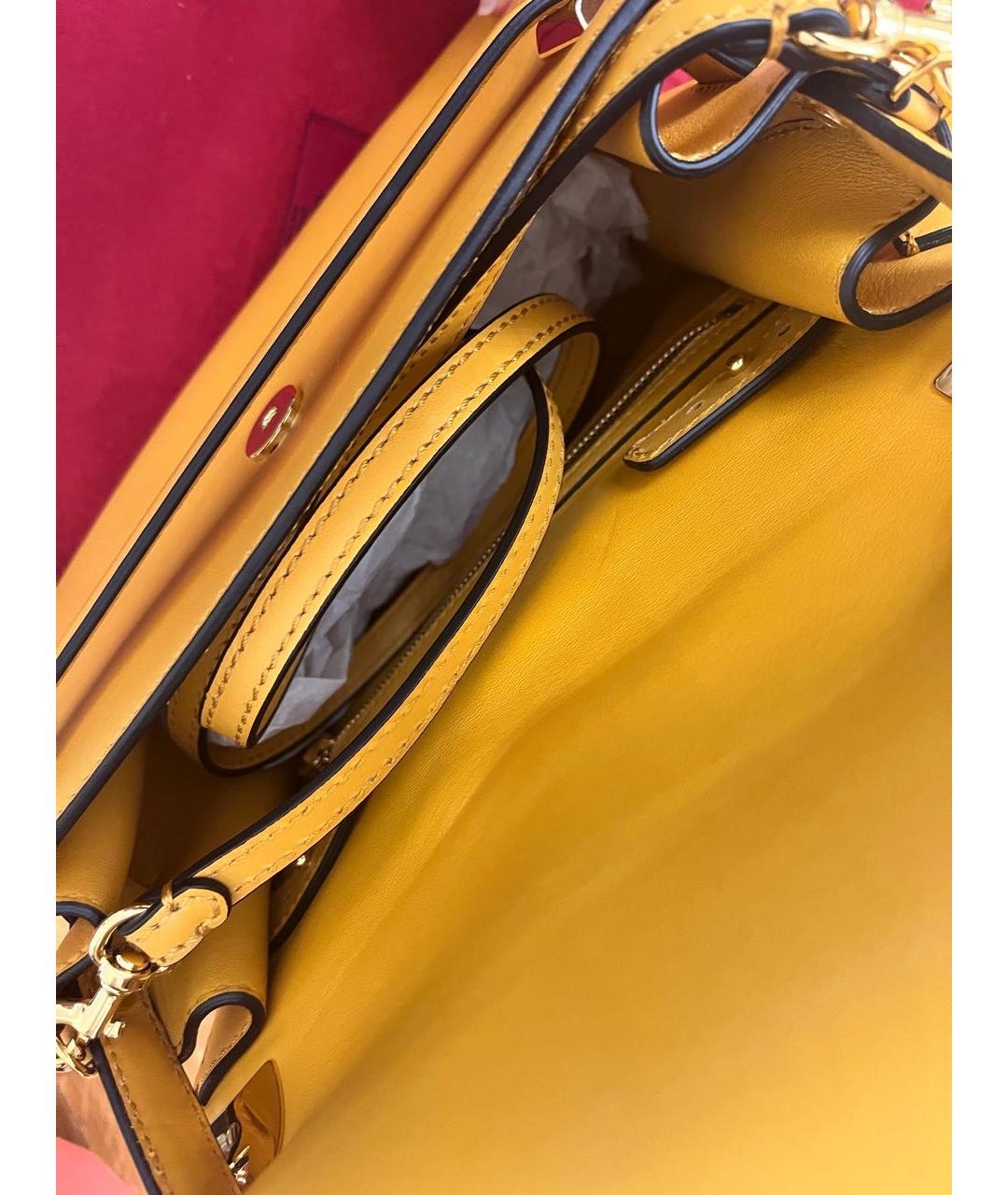 VALENTINO Желтая кожаная сумка с короткими ручками, фото 5