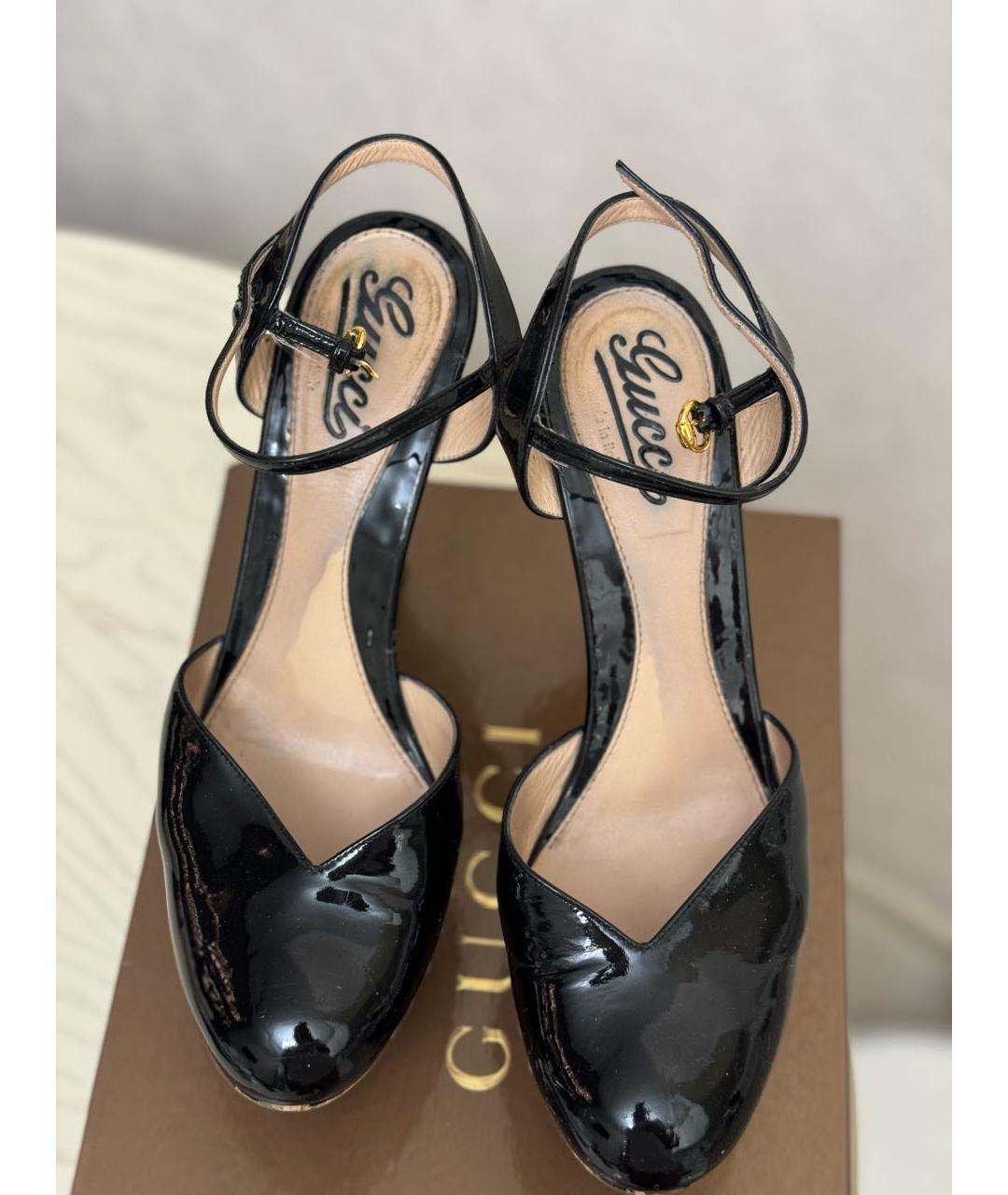 GUCCI Черные босоножки из лакированной кожи, фото 2