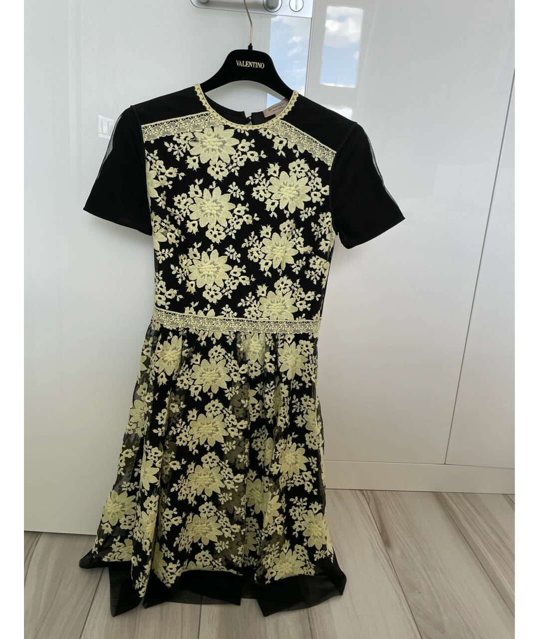 BURBERRY Черное шелковое коктейльное платье, фото 5