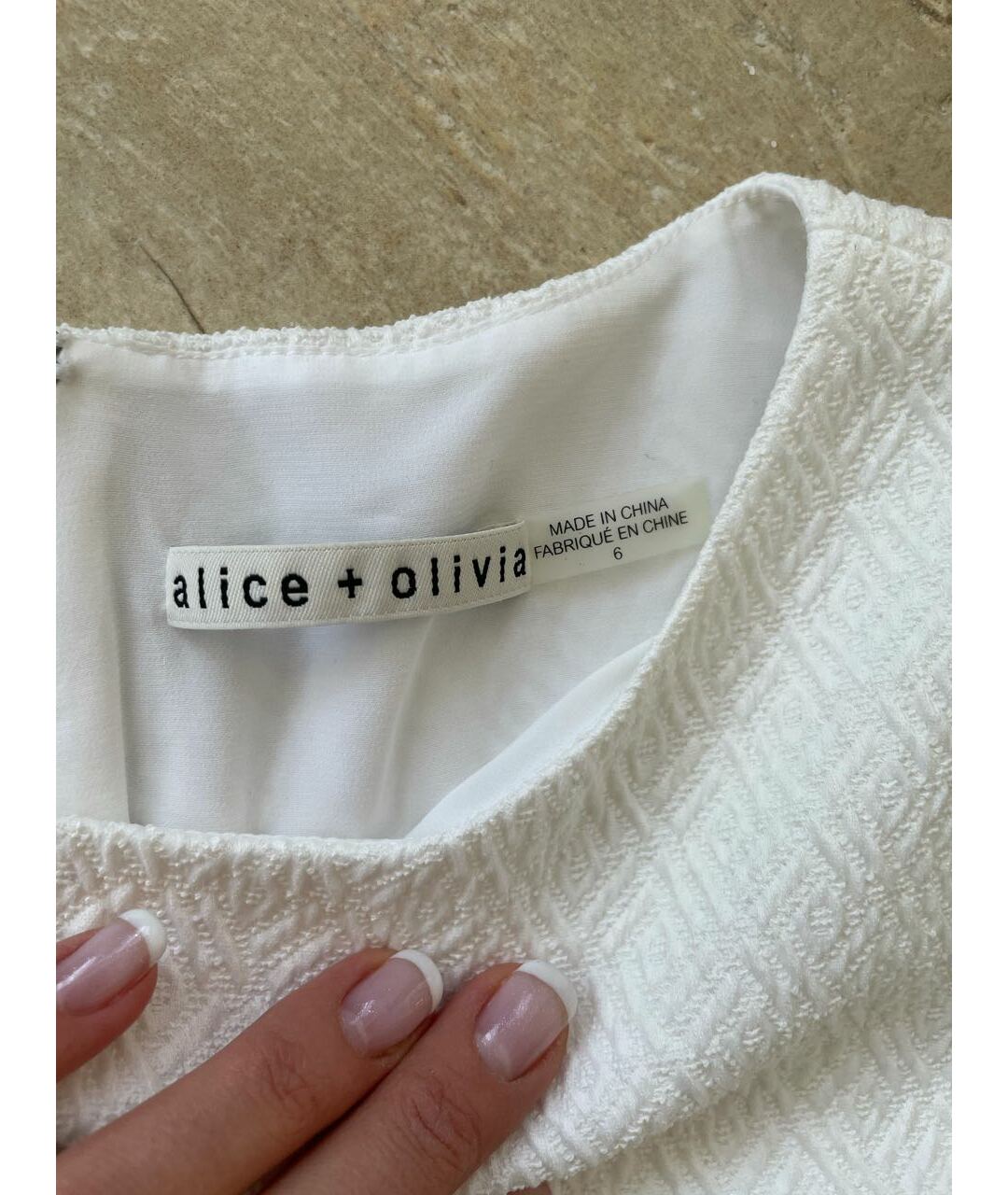 ALICE+OLIVIA Белое полиэстеровое повседневное платье, фото 3
