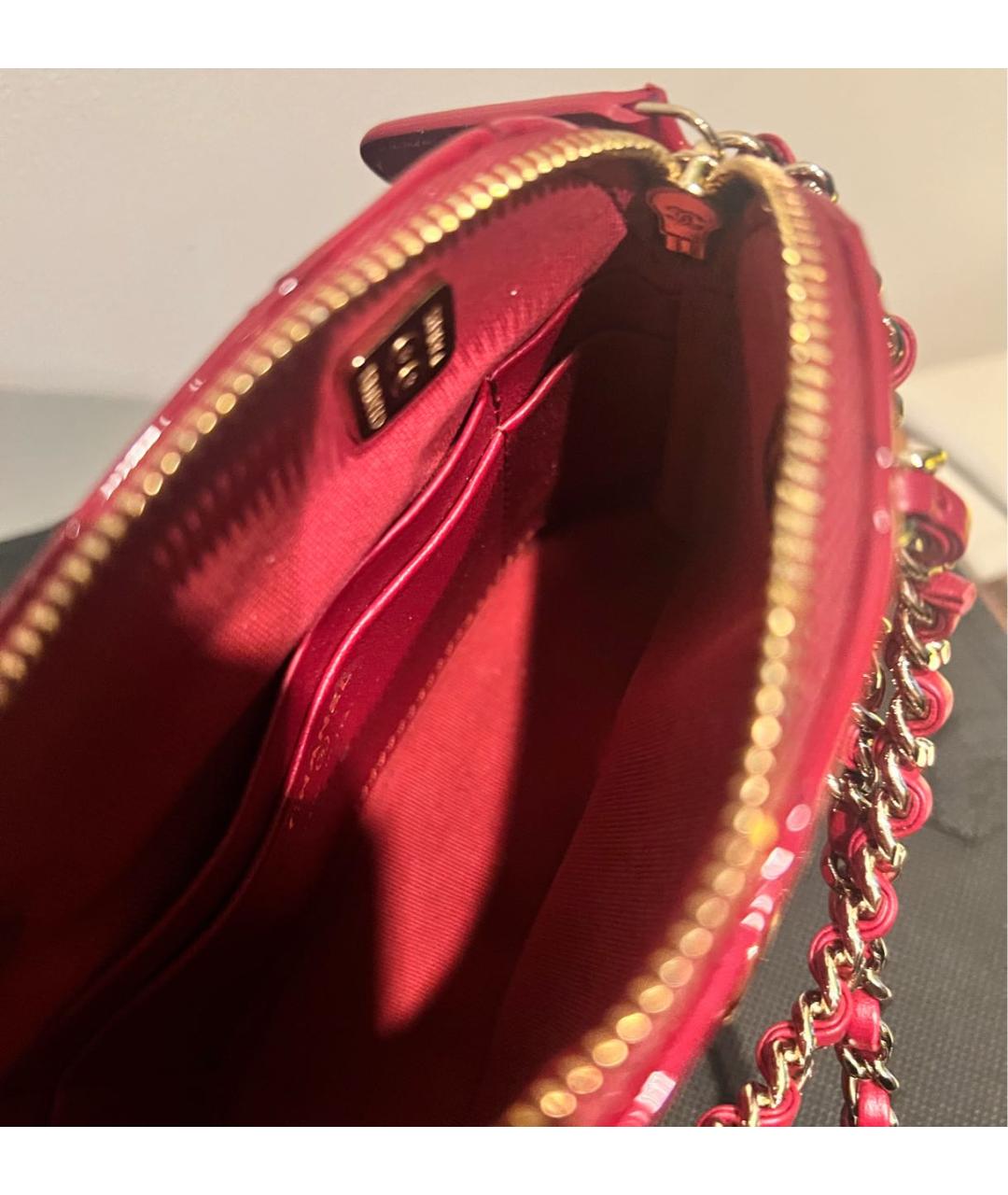 CHANEL Красная сумка через плечо из лакированной кожи, фото 4