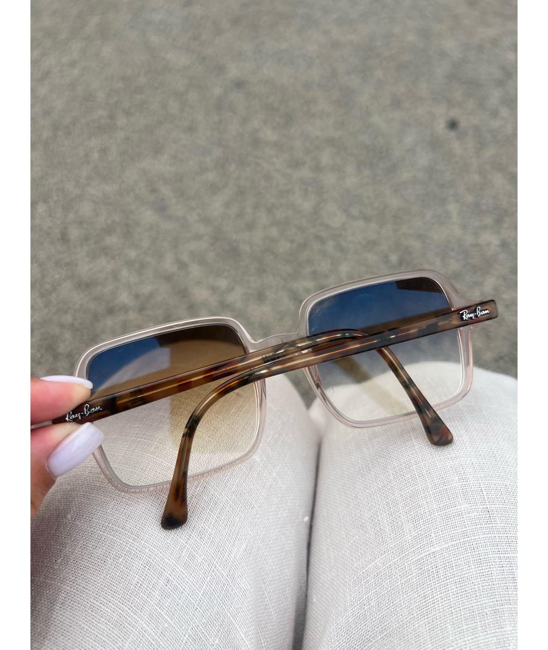 RAY BAN Коричневые пластиковые солнцезащитные очки, фото 2