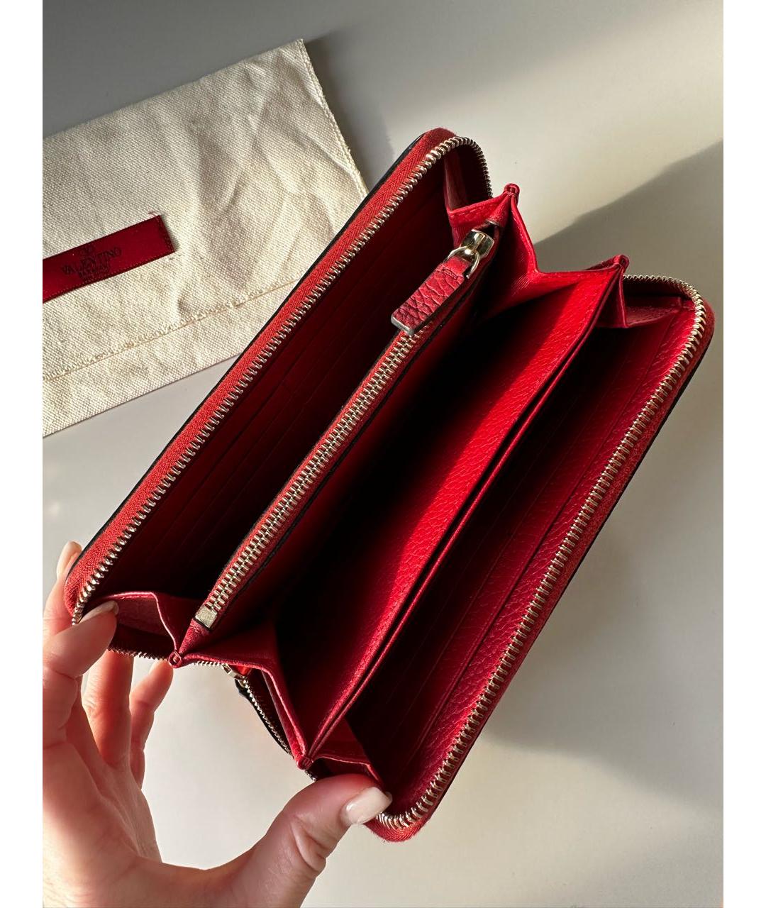VALENTINO Бордовый кожаный кошелек, фото 4