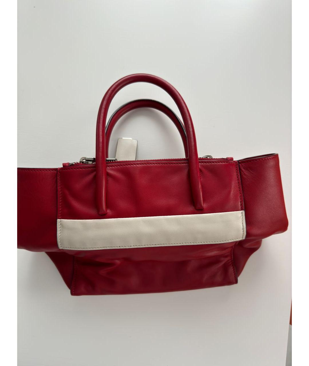 MIU MIU Красная кожаная сумка с короткими ручками, фото 3