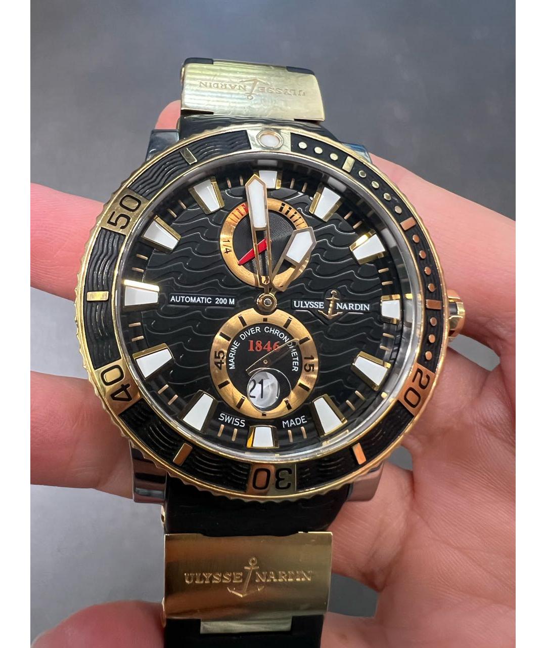 Ulysse Nardin Черные часы из желтого золота, фото 3