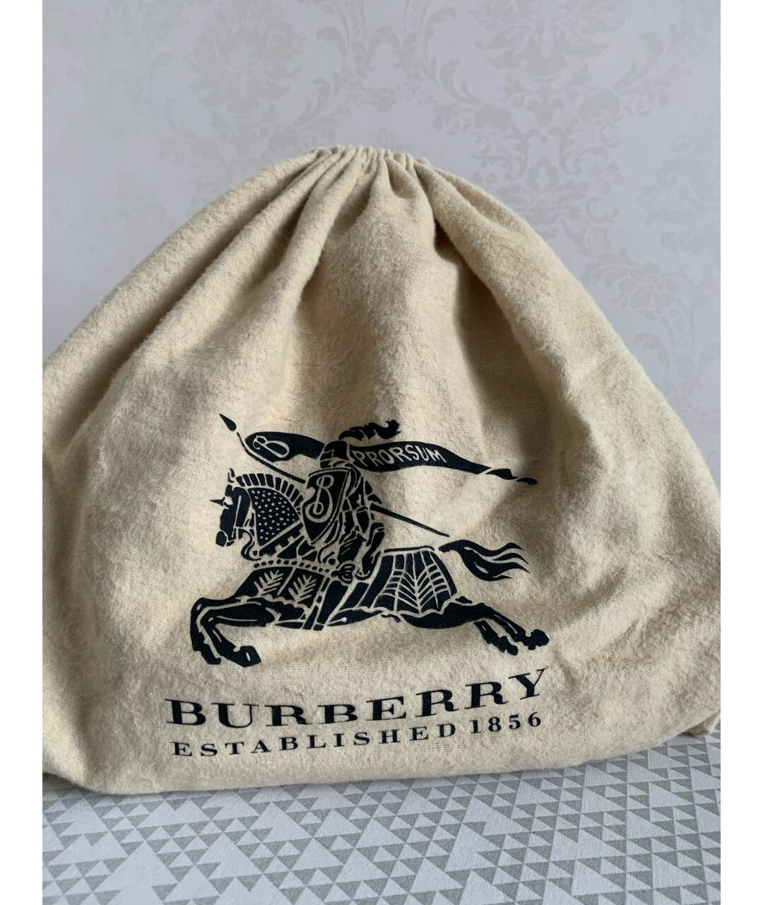 BURBERRY Розовая кожаная сумка тоут, фото 7