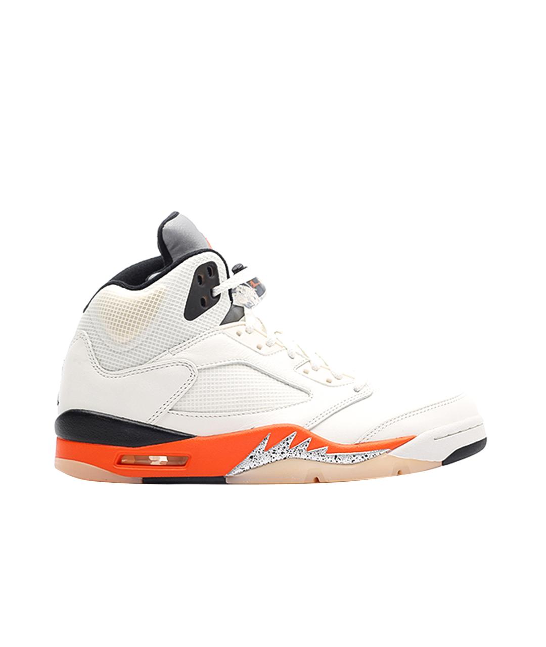 

Высокие кроссовки / кеды