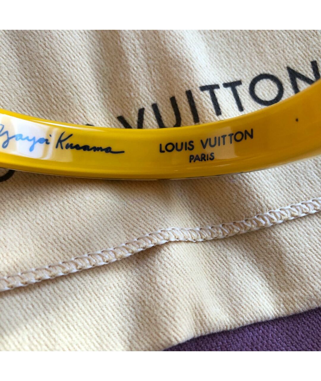 LOUIS VUITTON PRE-OWNED Желтый пластиковый браслет, фото 4