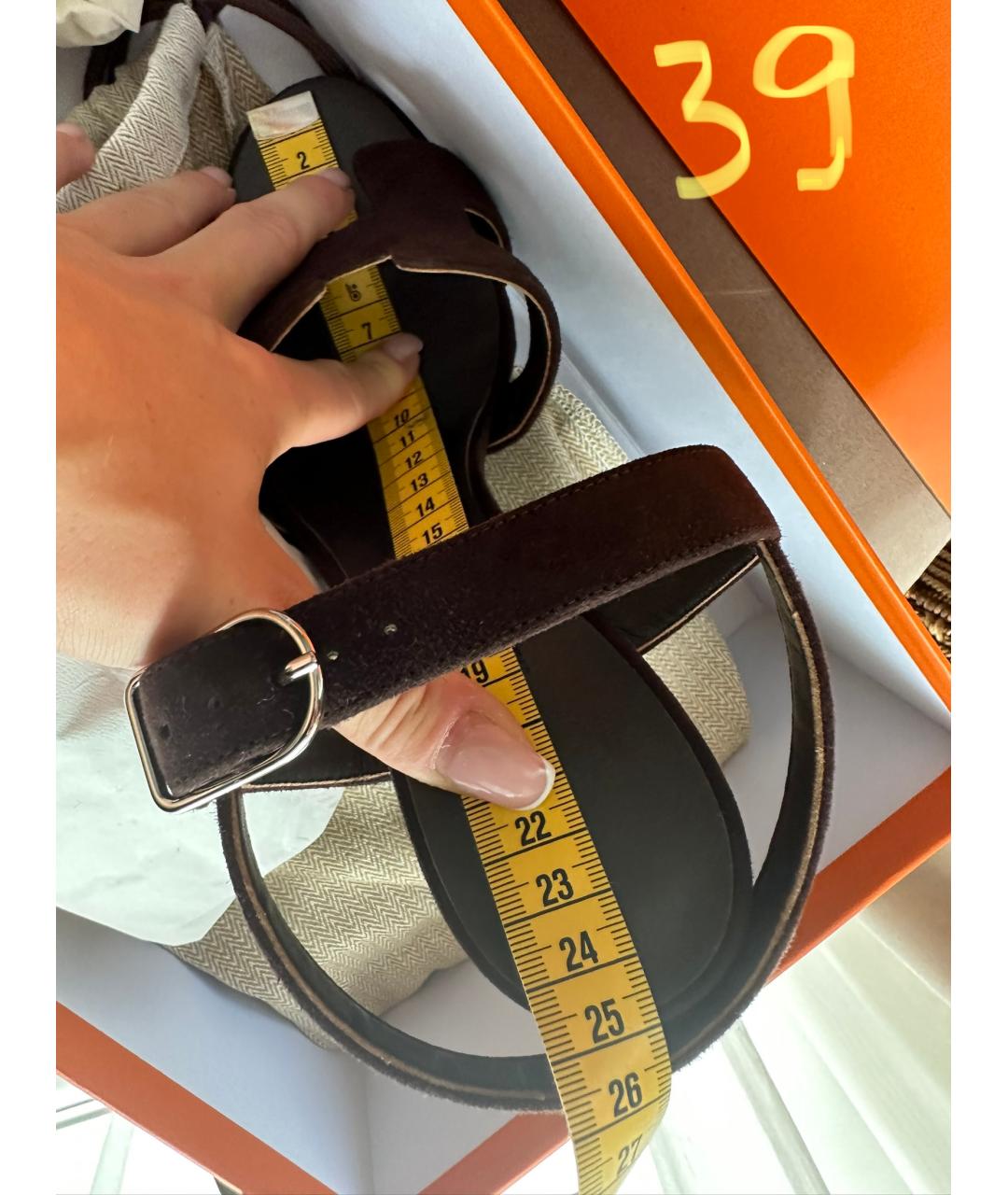 HERMES Коричневые замшевые босоножки, фото 7