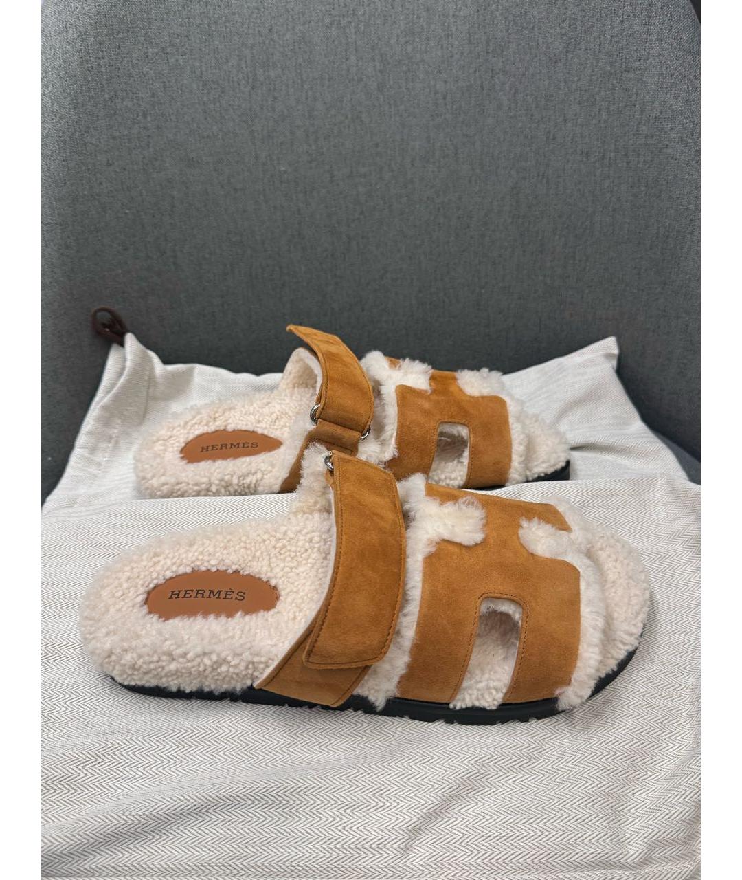 HERMES Оранжевое замшевые сандалии, фото 2