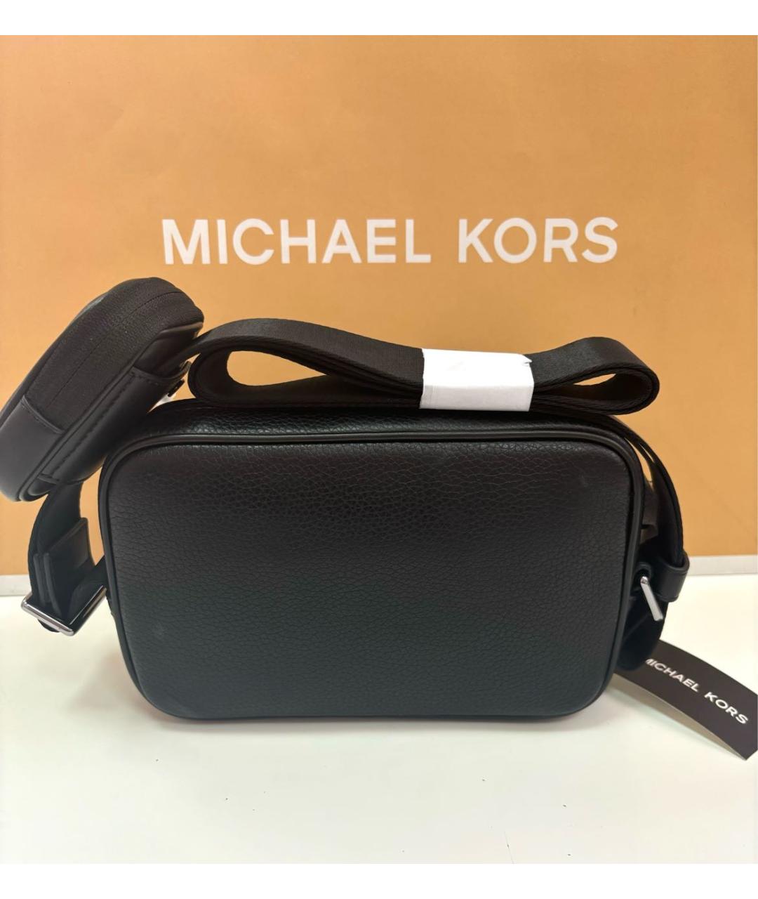 MICHAEL KORS Черная кожаная сумка на плечо, фото 3