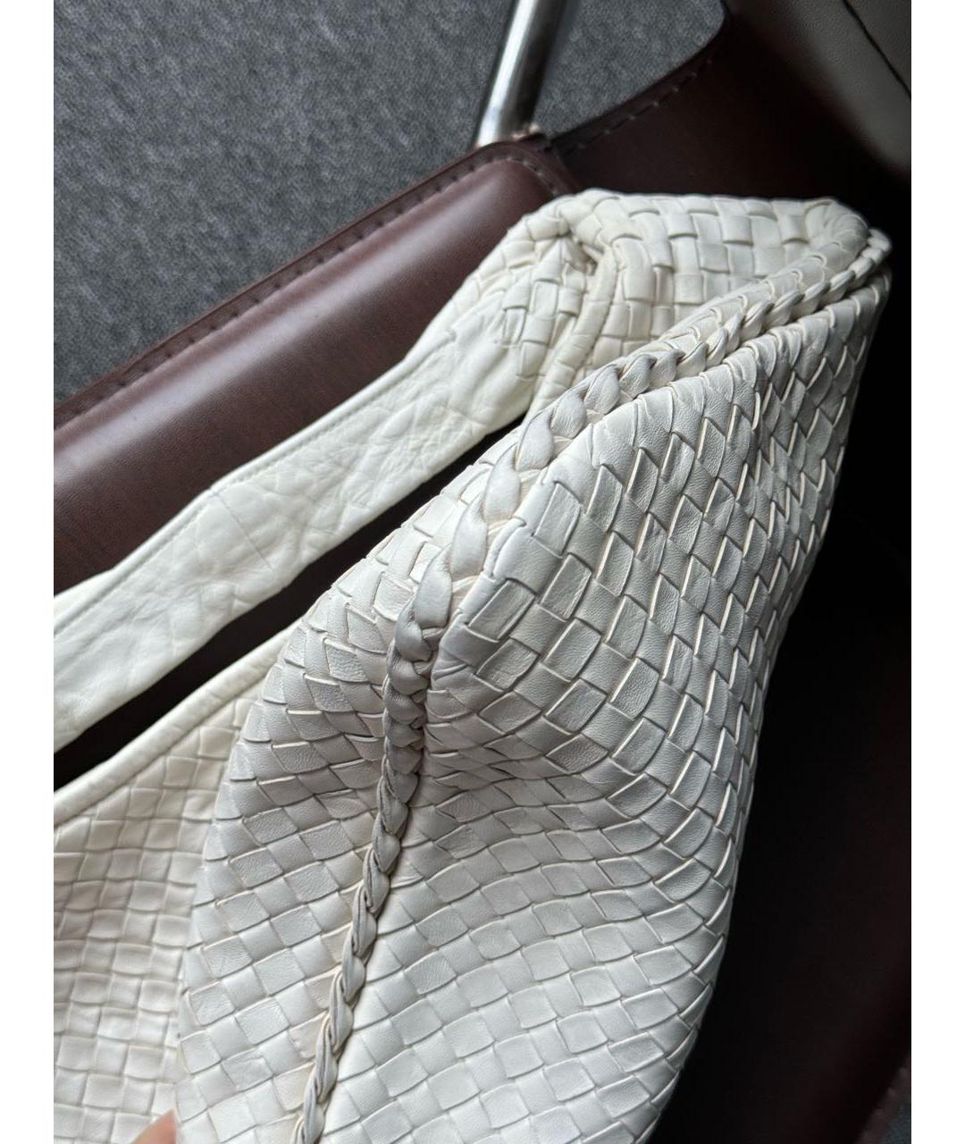 BOTTEGA VENETA Белая кожаная сумка через плечо, фото 5