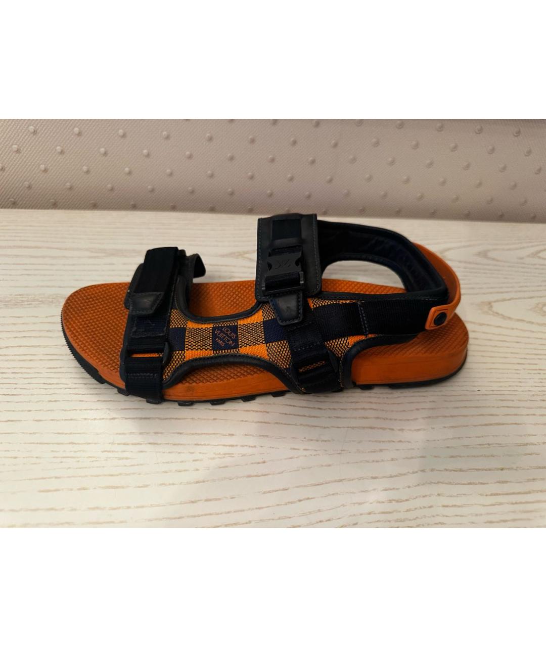 LOUIS VUITTON Оранжевое сандалии, фото 9